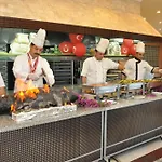 Ananas Hotel 4*