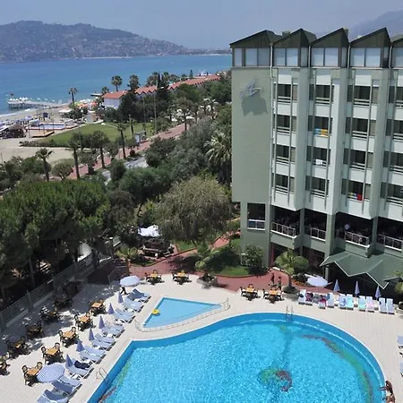 Ananas Hotel 4*