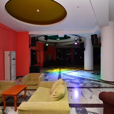 Hotel Ananas 4*