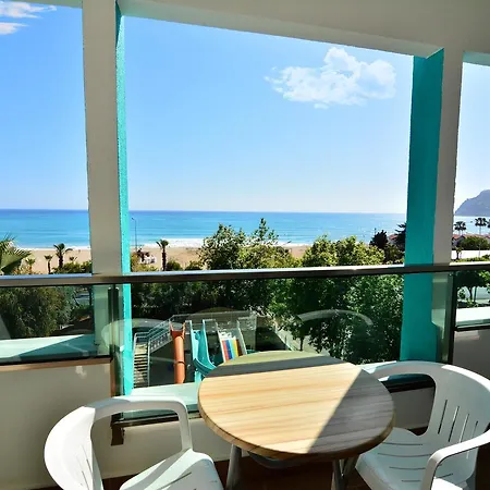 Ananas Hotel