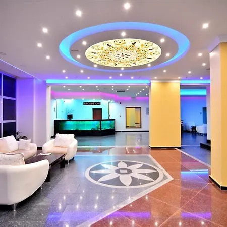 Hotell Ananas 4*