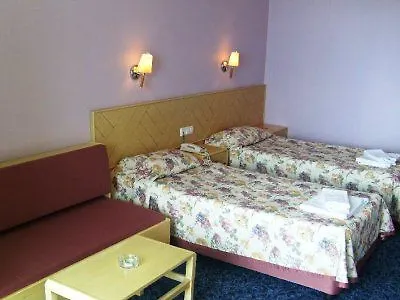 Hotel Ananas 4*
